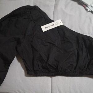 The Drop Black Crop Top